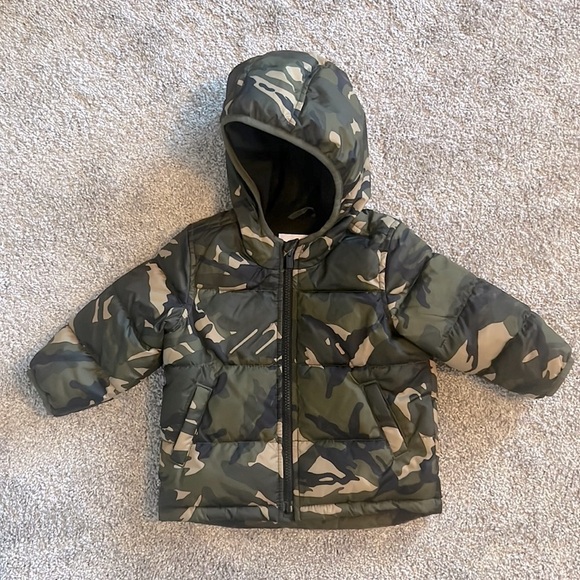 18-24M Puffer Camo Jacket Zip Front Hooded - Picture 1 of 3
